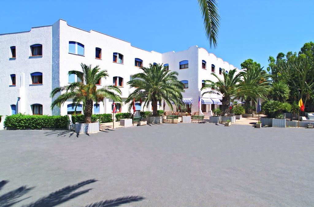 Hotel Azzolini Villagrazia Di Carini Екстериор снимка